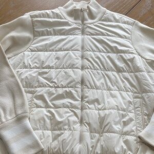 Lightweight Cream Zip-Front Women's Jacket